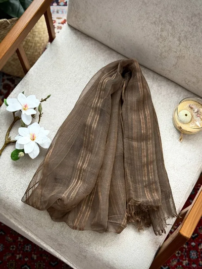 شال تک رنگ ارگانزا میله ای زنانه